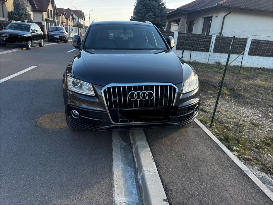 Audi Q5 S-line 2,0 Disel