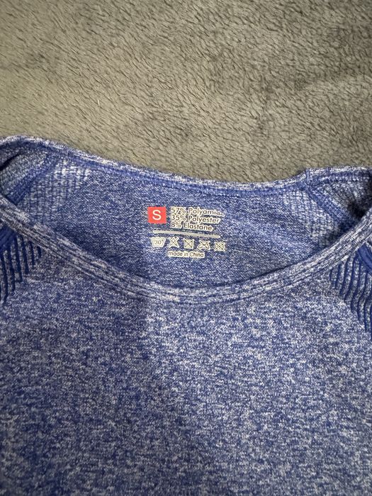 Bluza sala cu gaura pentru degete