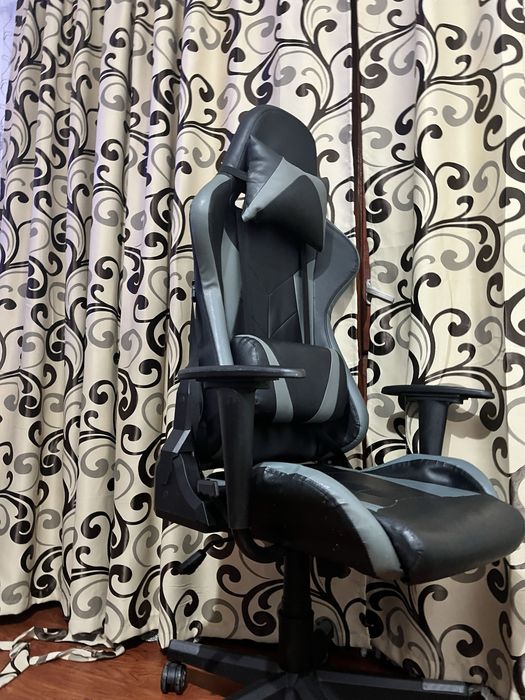 Scaun gaming stare perfecta