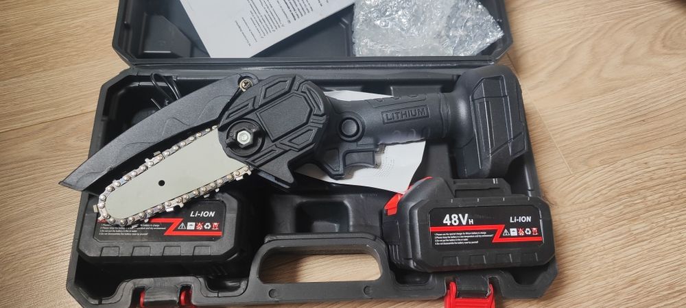 Клонорез с две батерии