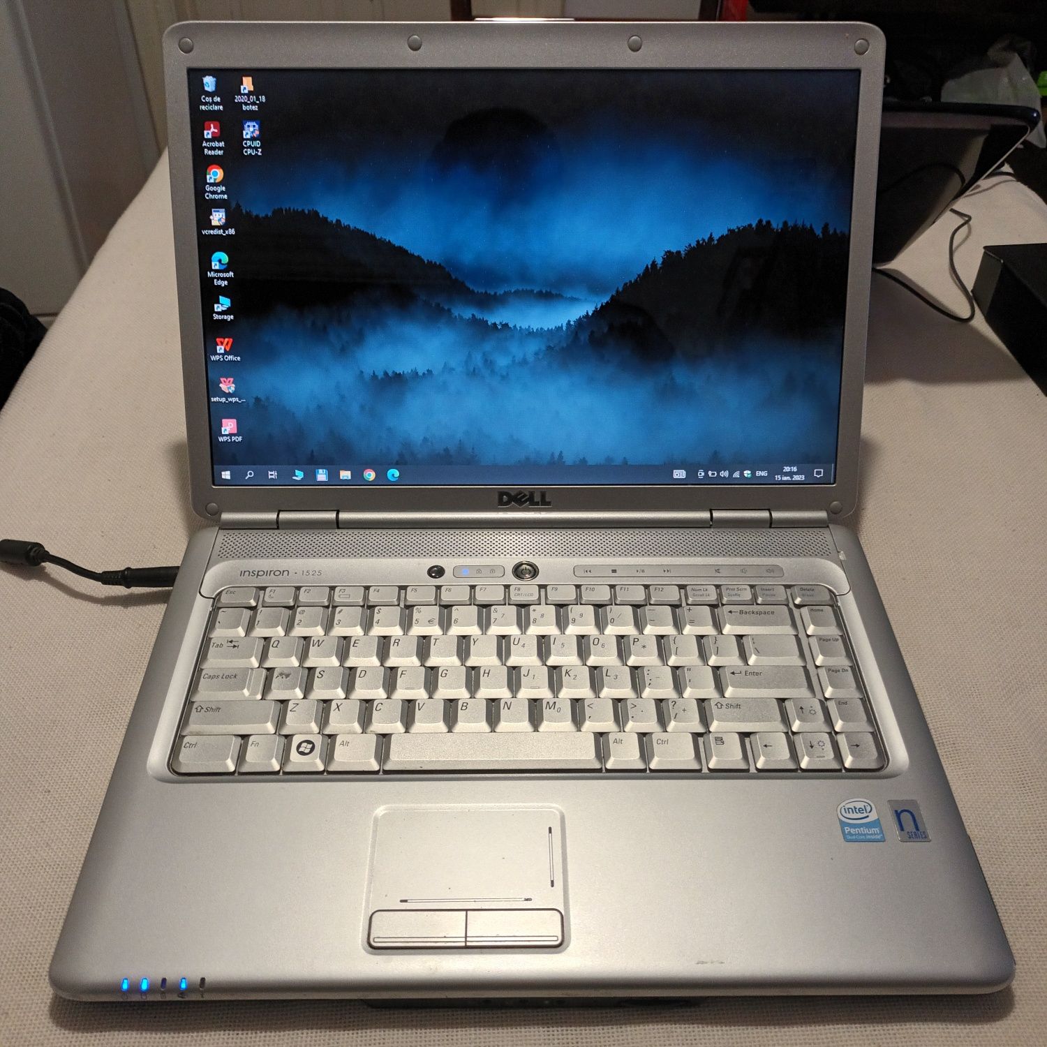 Laptop Dell Inspiron 1525 complet la cutie