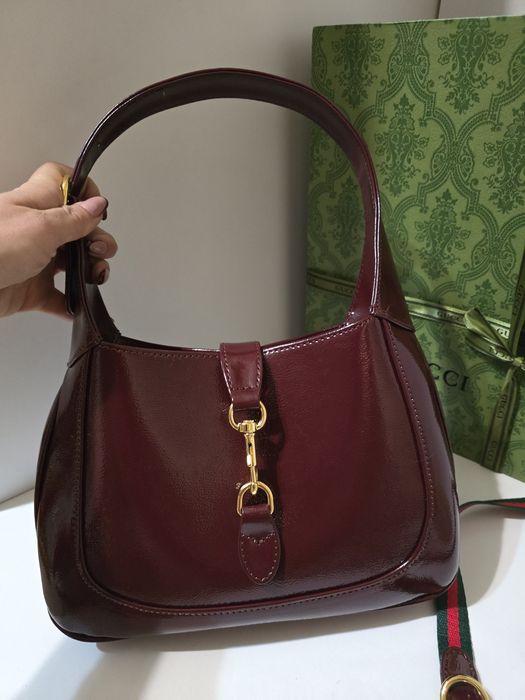 Налична чанта Gucci Jackie 1961