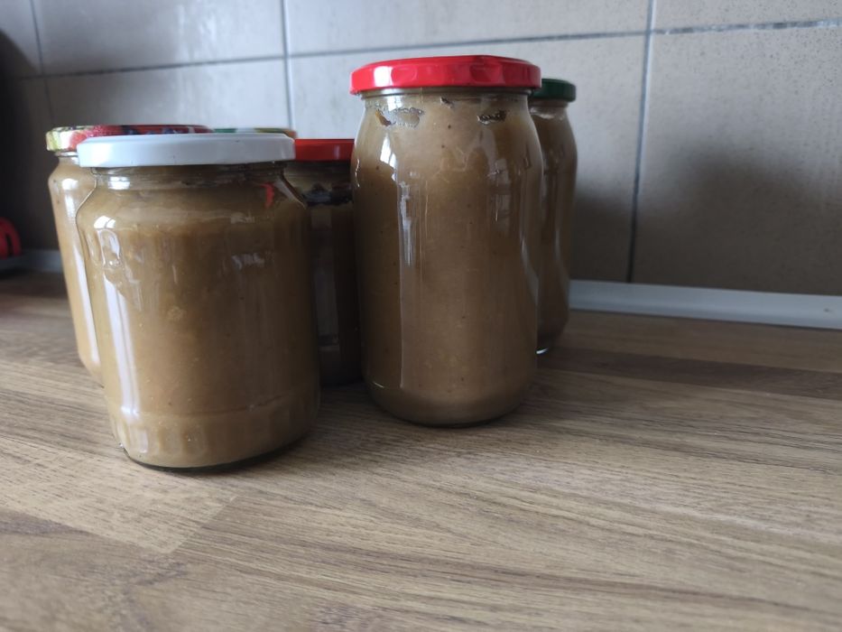 Gem de mere cu banane 25 lei