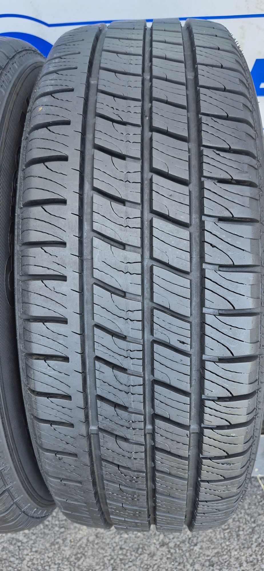 215.65.16C Goodyear M+S Second-hand