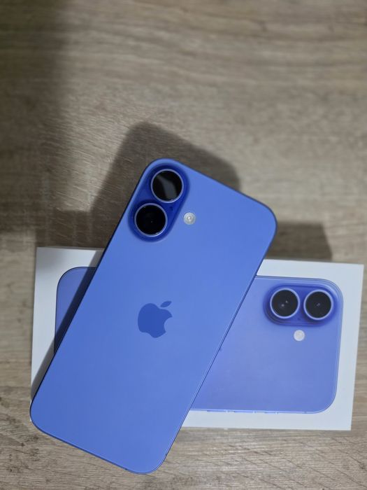 Iphone 16 ultramarine
