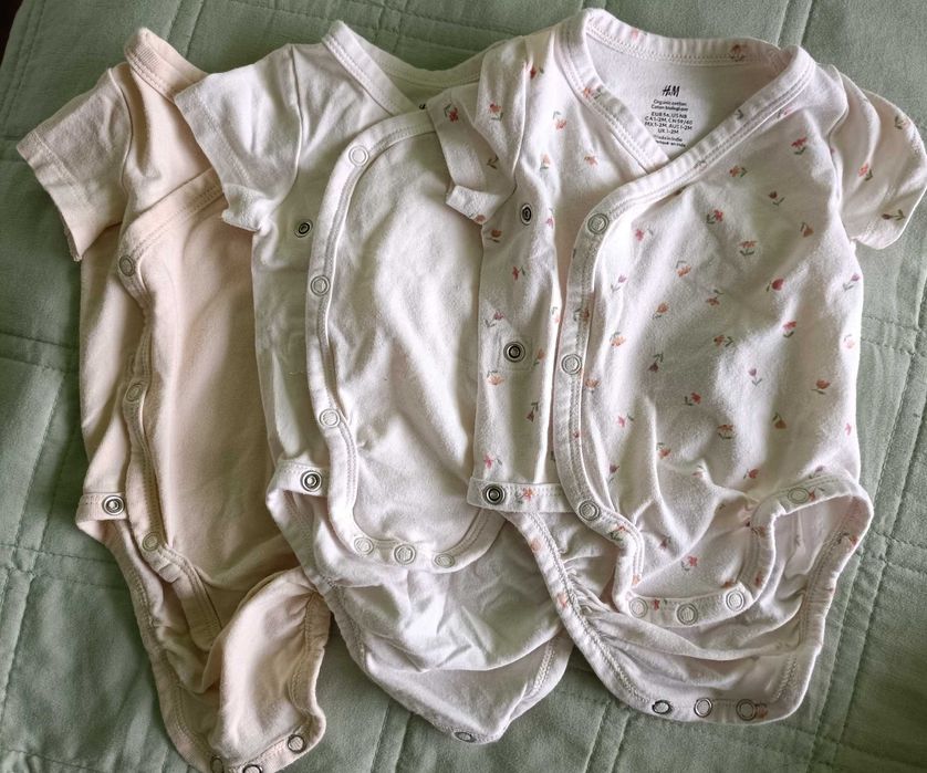 Боди с къс ръкав hm 56 размер