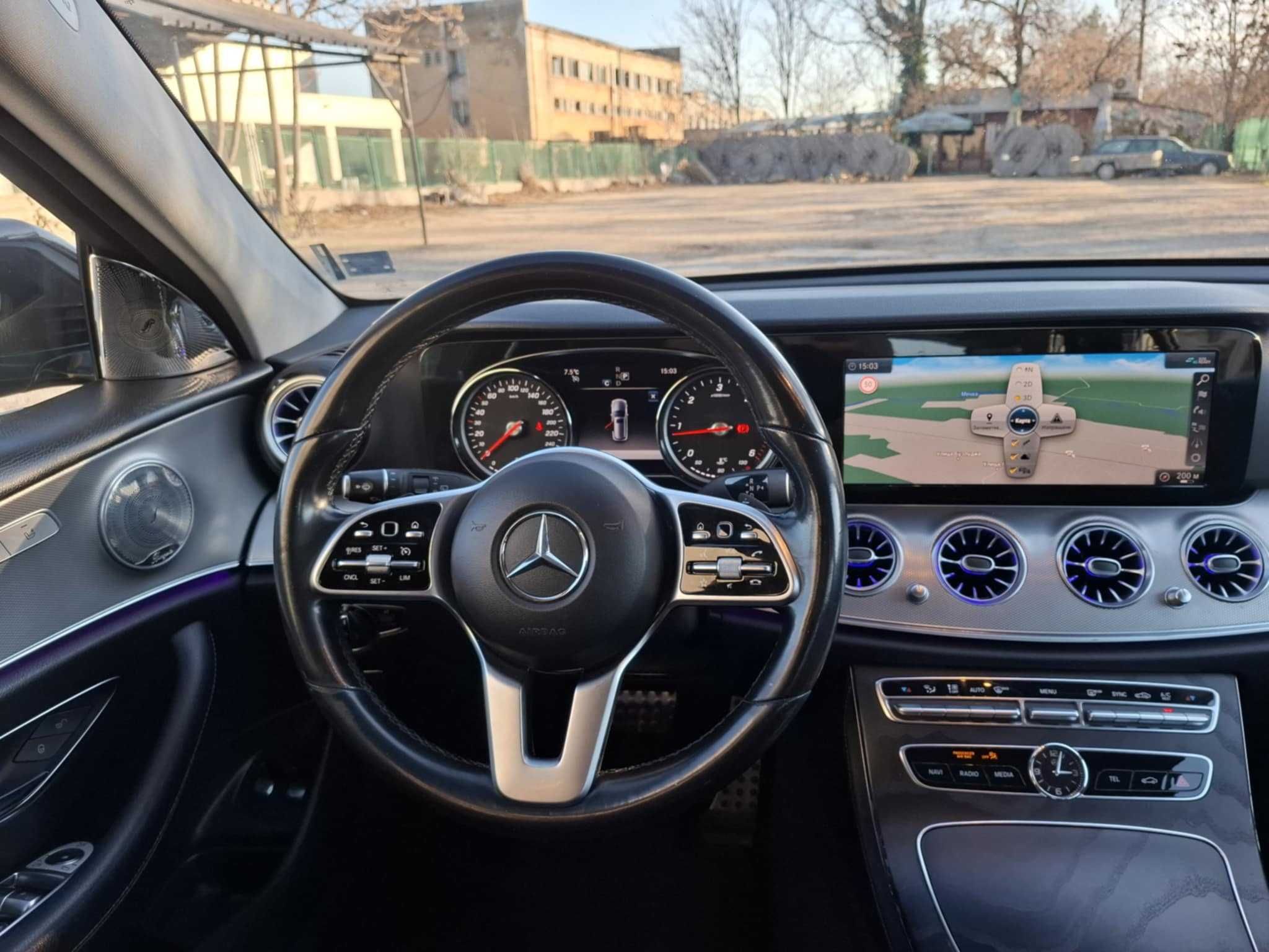 Mercedes-Benz Е220 9G Tronic Navi Ambient
