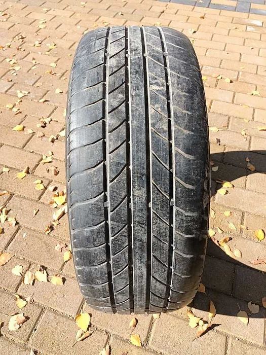 ОДНА шина 205/55 R16 - "Kumho Ecsta" (Корея), летняя.