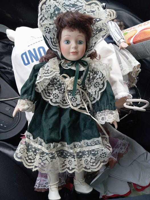 Порцеланова кукла