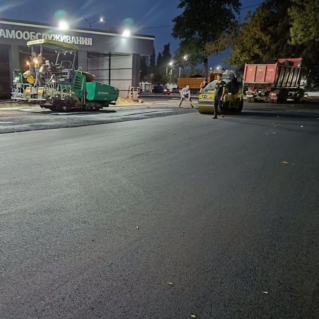 Asfalt issiq va atxot asfalt qirindisi