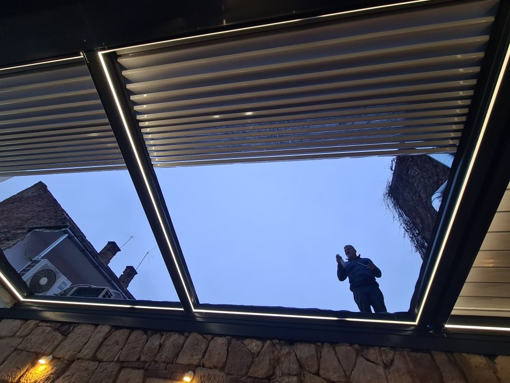 Constructor pergole . Închideri în sticla.  Producător.  În rate