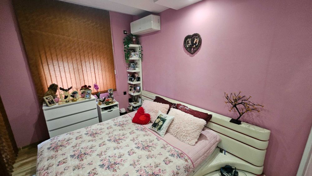 1282-Продава се тристаен апартамент в кв. Варош!