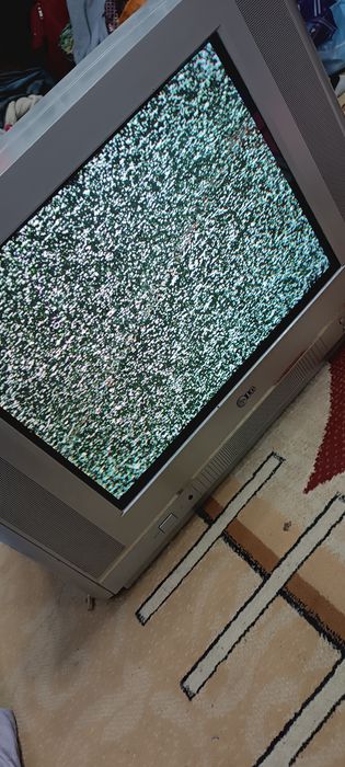 LG televizor. Sotiladi