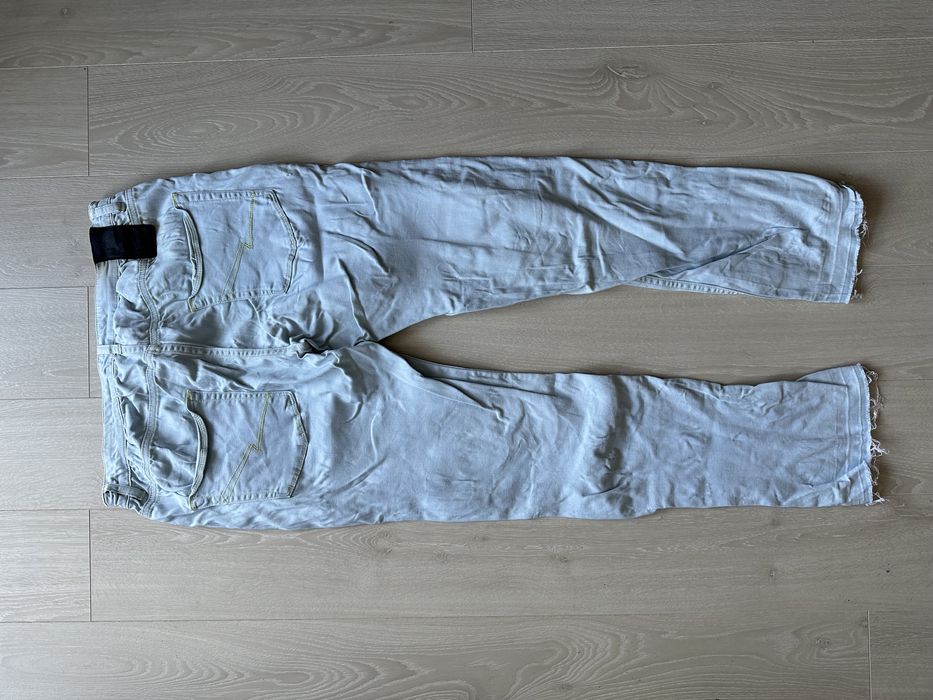 Blugi albastru deschis mărimea M