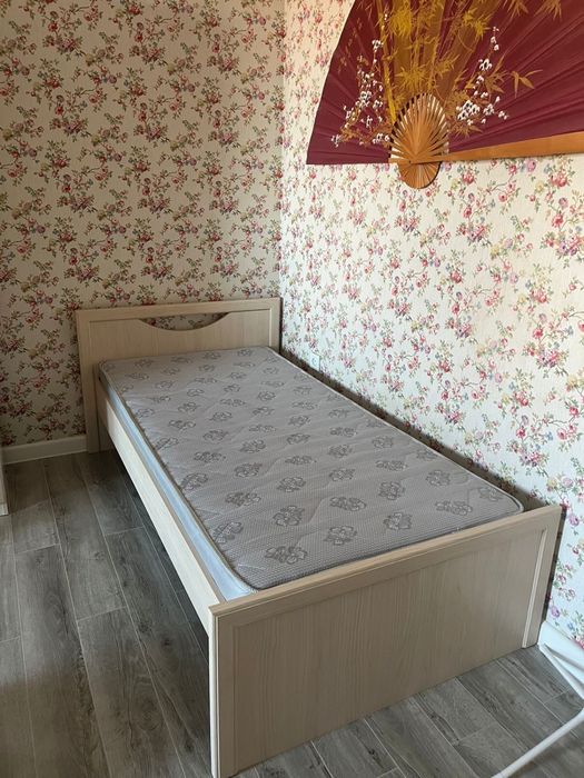 Продается кровать,в отличном состояний