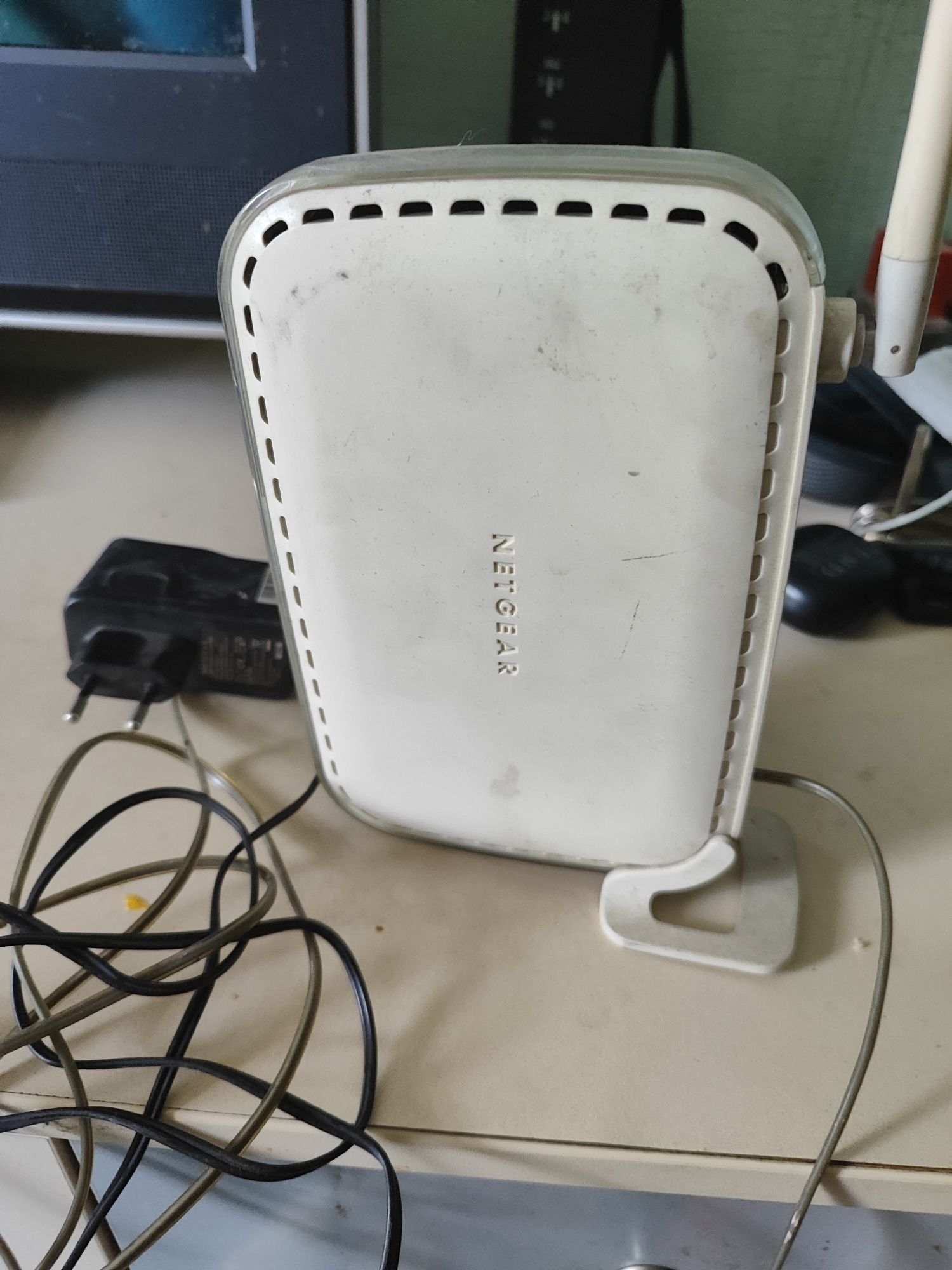 Продам модем Netgear