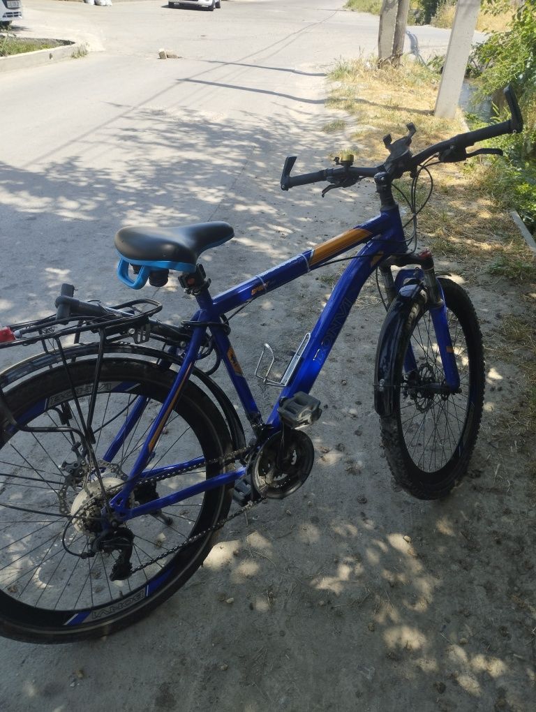 Bonvi Velosiped sotiladi