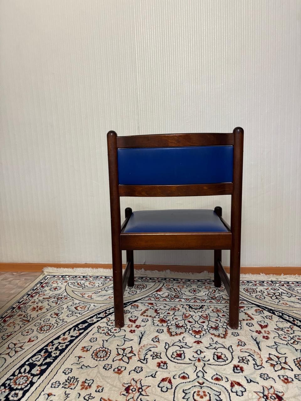 Стулья в хорошем состоянии 4 шт.