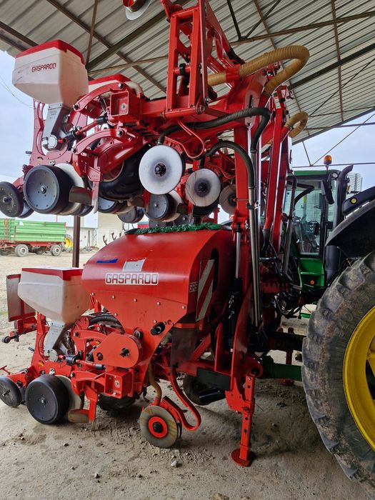 Semanatoare Gaspardo MTER 8 randuri isobos