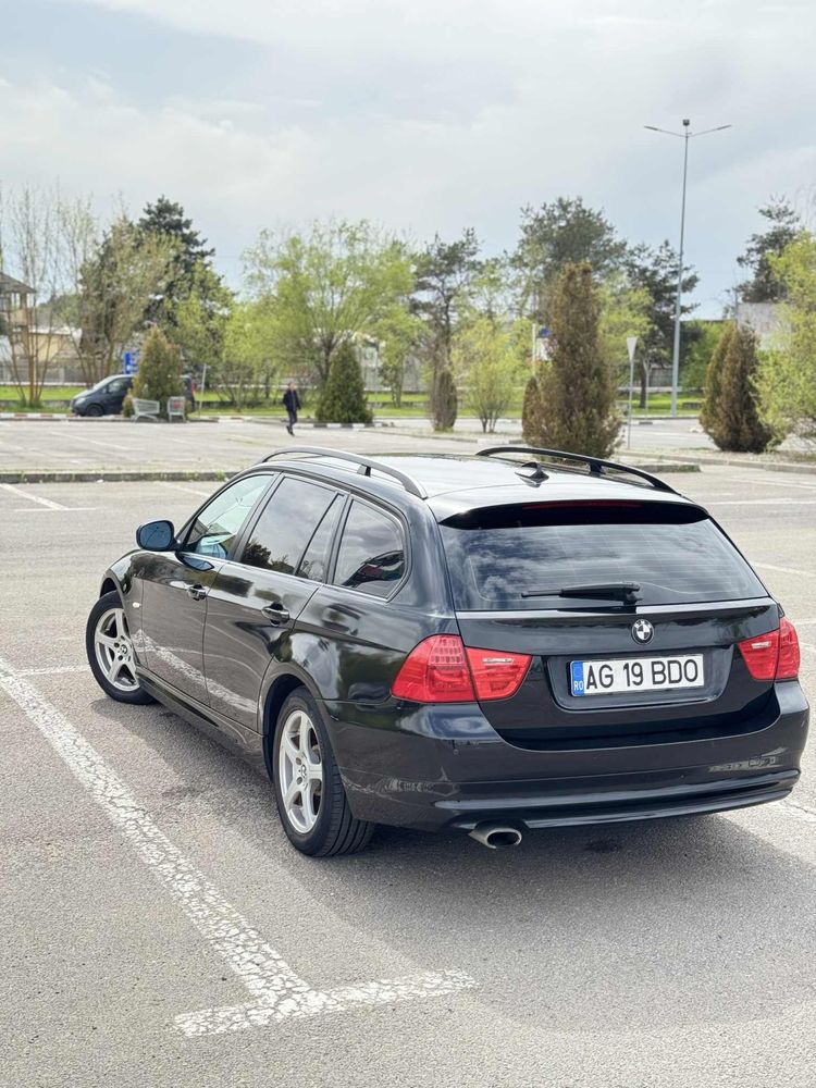 Vând Bmw E91 , 318D , 2009