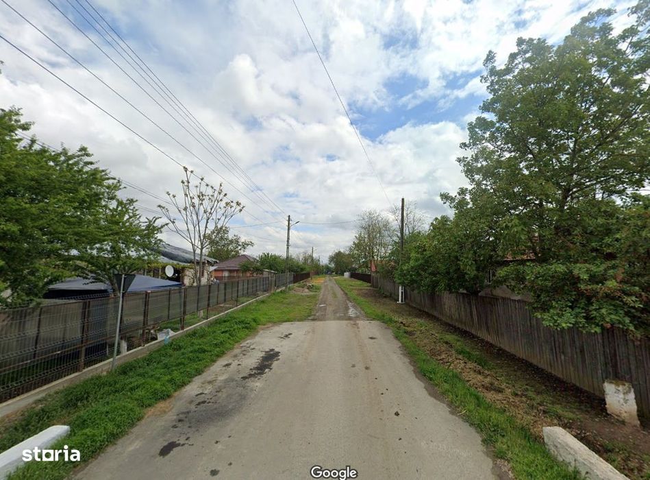 Cota 3/32 din casa loc. Sarateni, Jud Ialomita