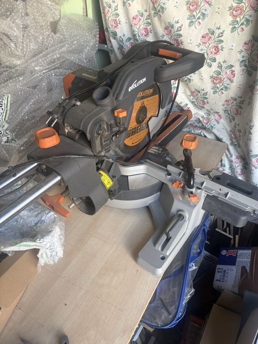 Fierastrau Evolution R255