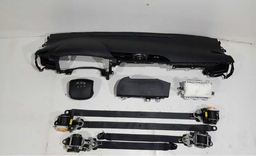 Toyota Hilux - kit airbag - plansa de bord - set centuri de siguranta
