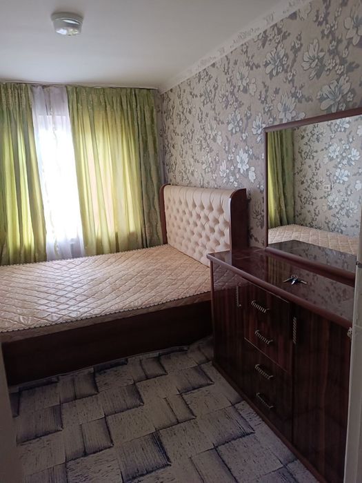 2х комнатная с частичной обстановкой в 1 микрорайоне