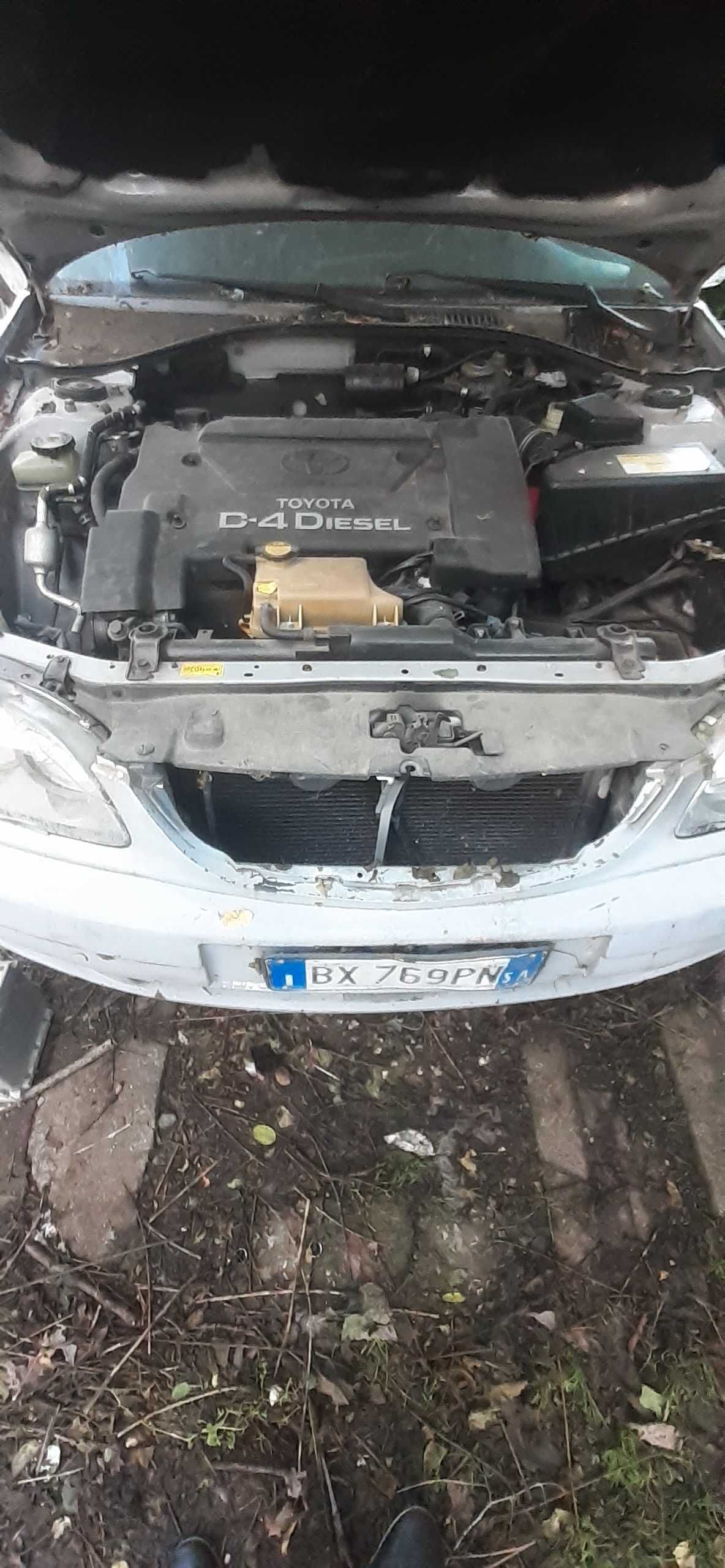 Двигател тойота  авенсис т22