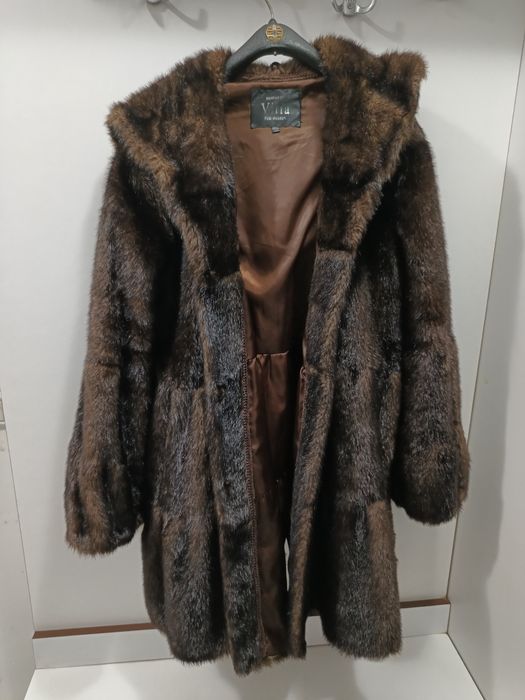 Haina de blana elegantă ecologica maro cu gluga