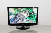 Televizor LCD Lg M228WA - 22 inch/56 cm - impecabil