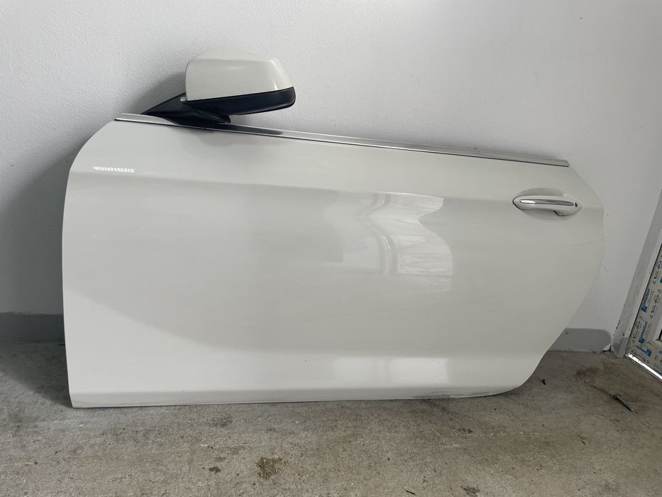 Usa stanga fata Bmw seria 6 F12/f13 2011- coupe
