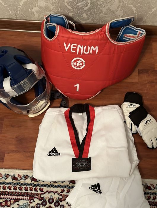 Продам таэквондо на ребёнка