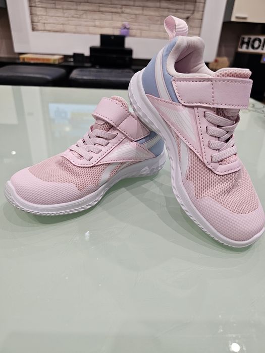 Детски маратонки Reebok за момиче