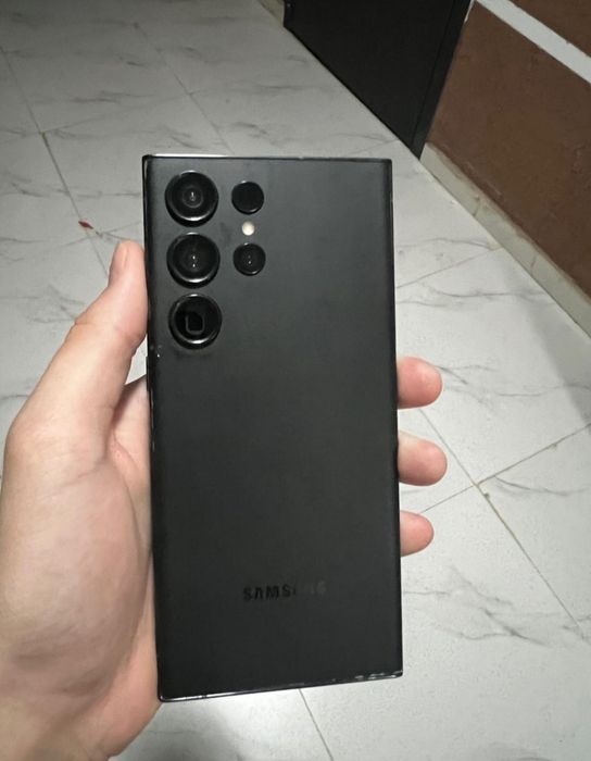 Samsung S23 Ultra 12/256