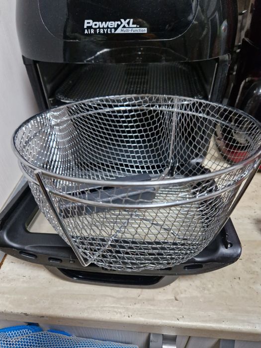 Friptueza  multi funcțională.