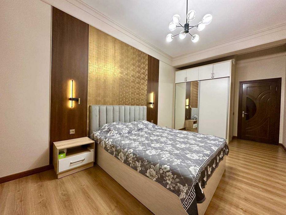 СРОЧНО Продается квартира в Циалковский 2/8/8 ( 78 кв/м ) Новостройка