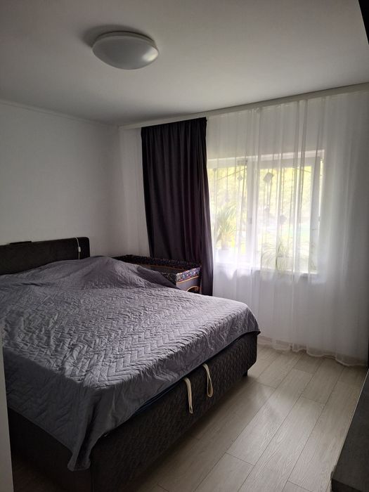 Apartament 3 camere incalzire in pardoseala Rovine