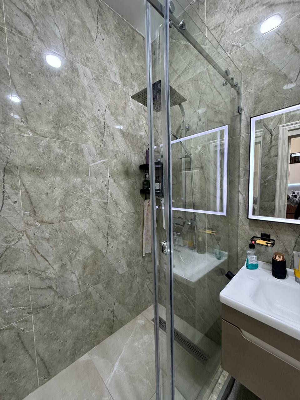 Bez Zags Kvartira Tashkent City Boulevard +Katta Terrassa