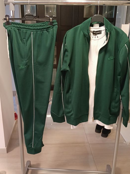 Trening pentru barbati și tricou nike