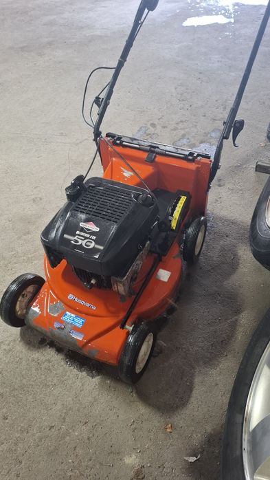 Бензинова косачка