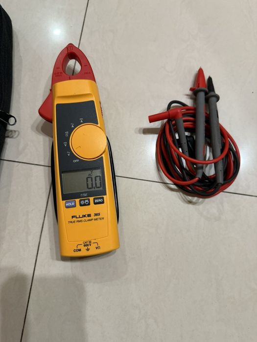 Ампер клещи FLUKE 365