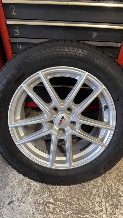 Jante Ford Kuga  235 55 17 iarna Nokian DOT 2424 Volvo