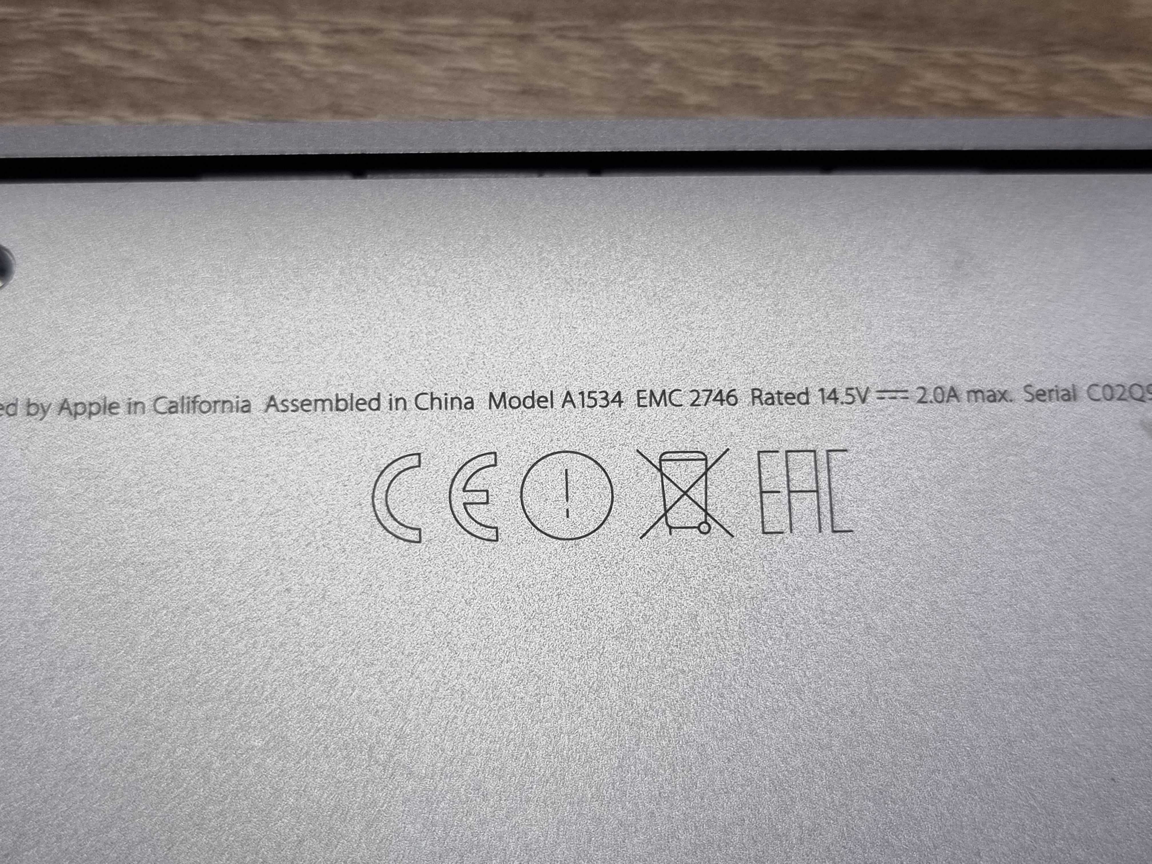 Macbook A1534 EMC 2746, an 2016 - defect- nu porneste