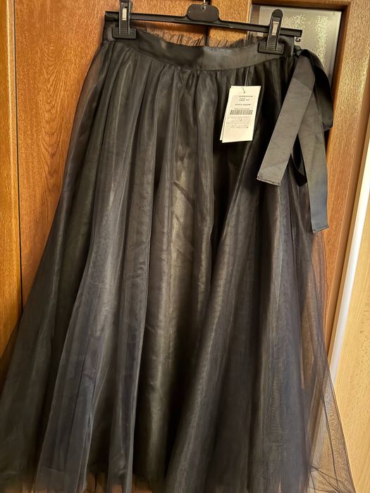 Fustă neagră tul cu jupa