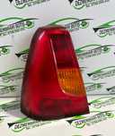 Lampa stop stanga pe aripa 89030065 Dacia Logan prima generatie