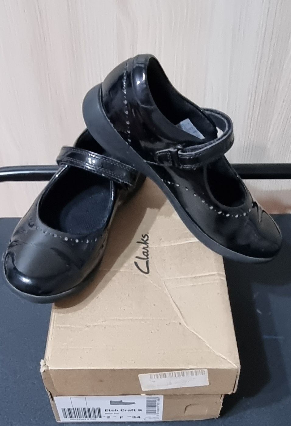 Balerini Clarks mărime 34 lac pantofi