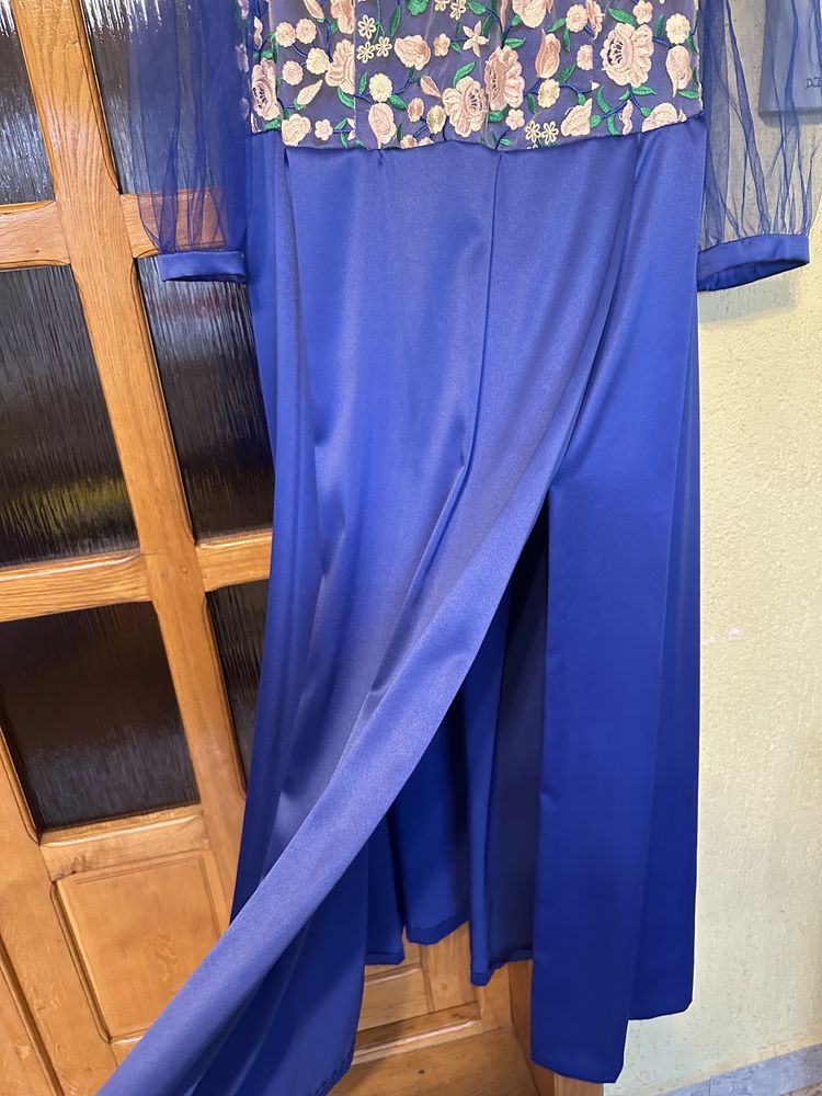 Rochie lungă albastră