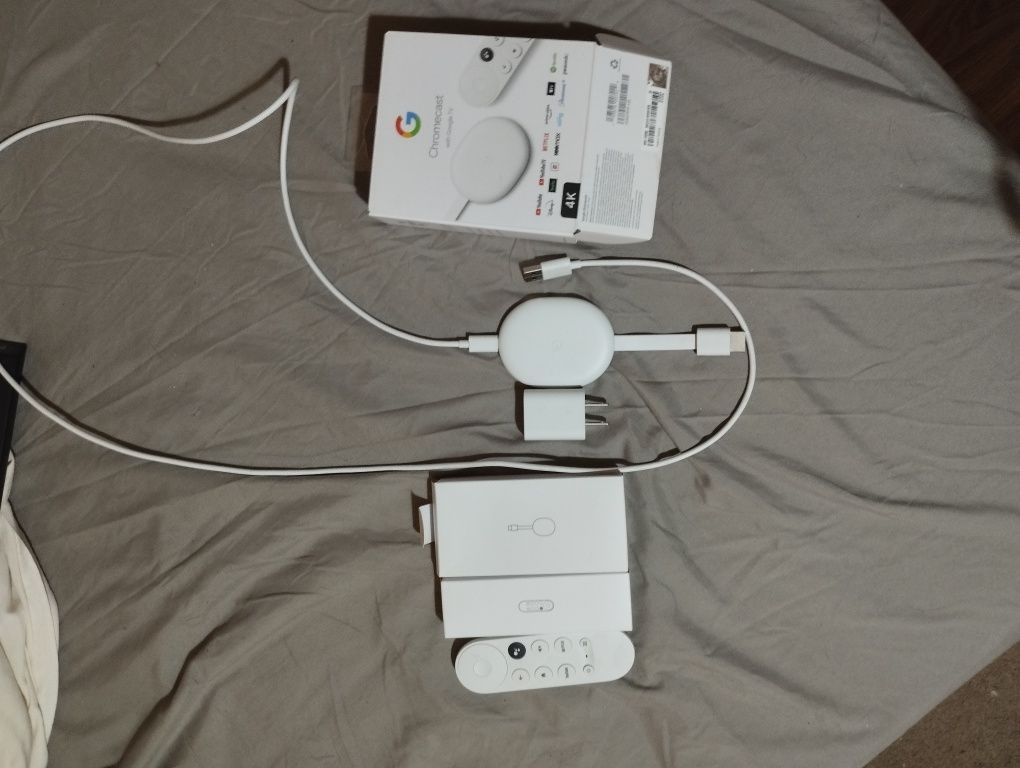 PHILIPS 43PUS7608 UHD LED SMART TV + Google Chromecast