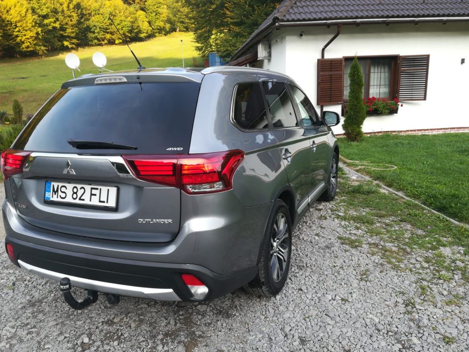 Vand Mitsubishi Outlander